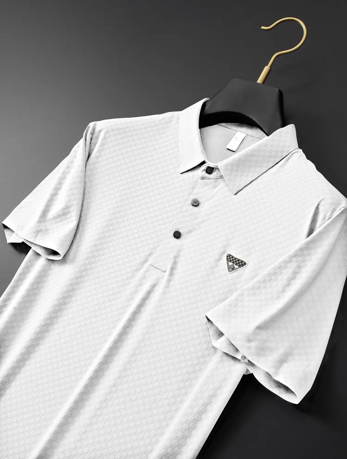 Minimalist Solid Crewneck T-Shirt Men